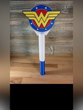 Wonder Woman Tap & Pay wand